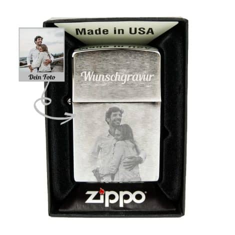 Personalisiertes Zippo Feuerzeug – Das perfekte Geschenk für Ihren Vater zu Weihnachten oder im Adventskalender.