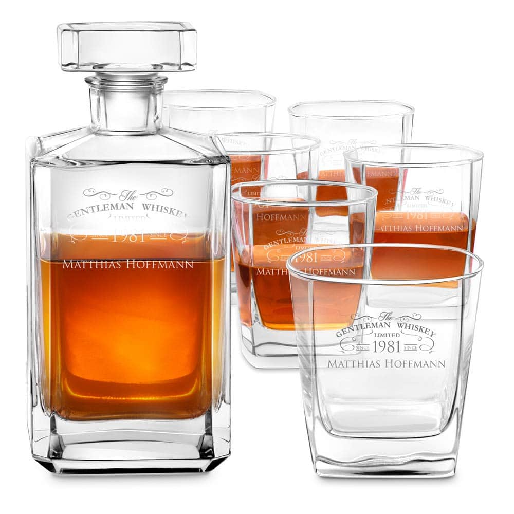 Maverton Whiskey Karaffe + 6er Whiskygläser Set mit Gravur - 700ml Whisky Dekanter - Geschenk zum Geburtstag für Männer - Gentleman Whiskey