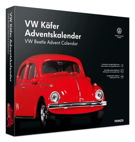 FRANZIS 55255 – Weihnachtskalender mit rotem VW Käfer Modellbausatz 1:43, Soundmodul und 52-seitigem Buch.