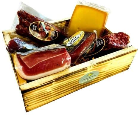 Geschenkset “6er Marende” von BAVAREGOLA mit Südtiroler Spezialitäten wie Speck, Käse, Salami & Schinken – Genuss für alle!